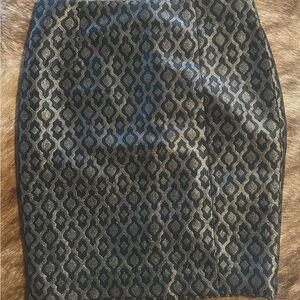 The Limited Elegant Black and Gold Patterned Skirt